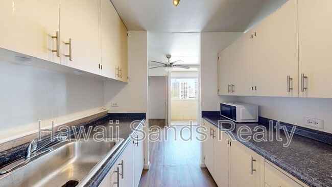 Building Photo - 910 Ahana St