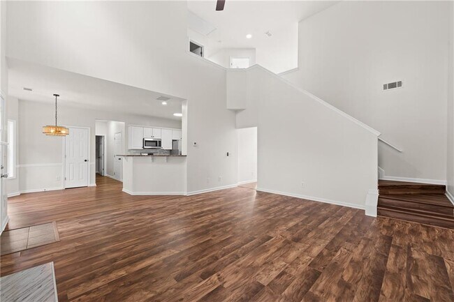 Building Photo - 3736 Castle View Ct