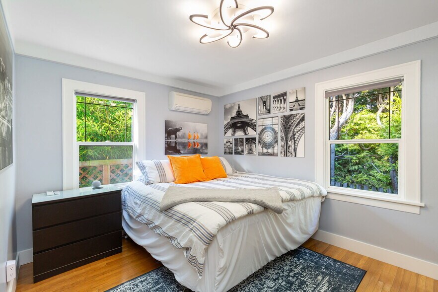 Bedroom 1 - 1512 NW 70th St