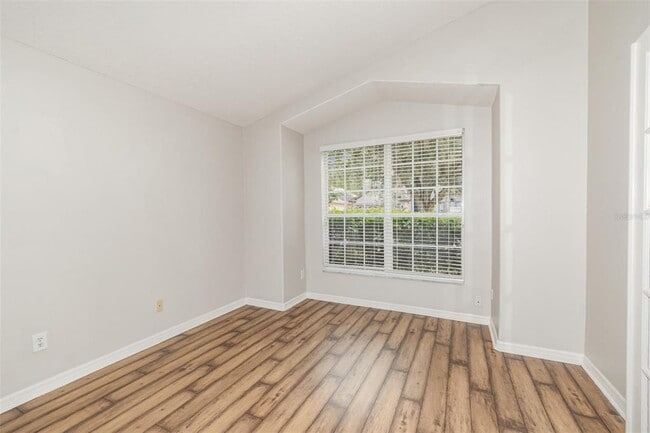 Building Photo - 1610 Song Sparrow Ct