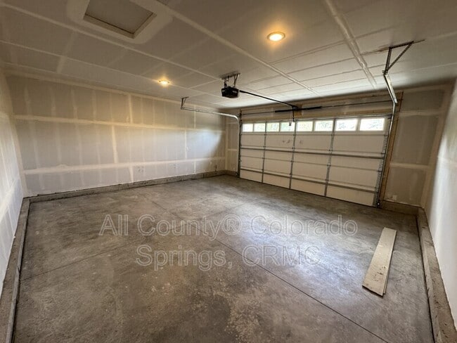 Building Photo - 2512 1/2 West Bijou Street