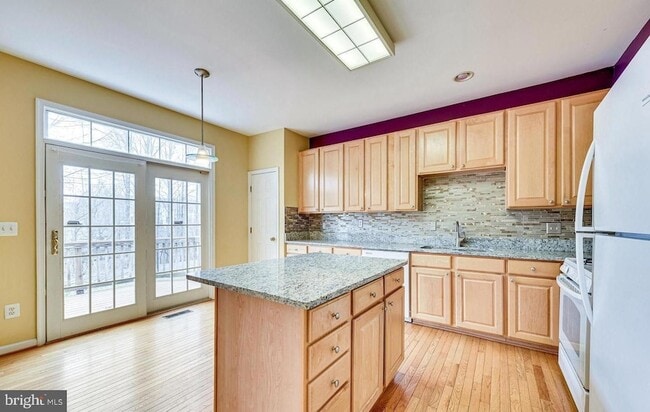 Building Photo - 11485 Carriage Gate Ct