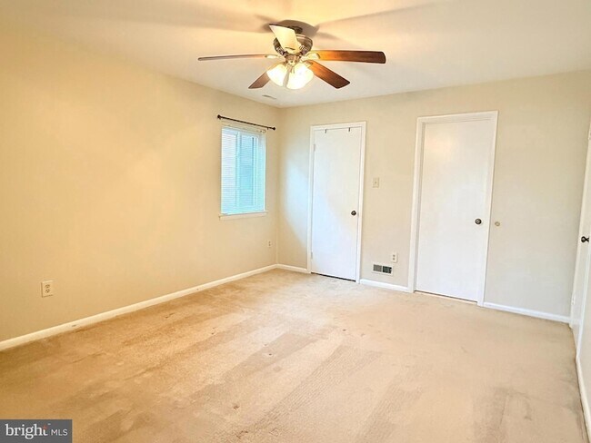 Building Photo - 201A Kelly Cove