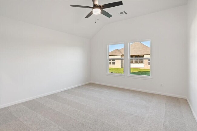 Building Photo - Brand New Home