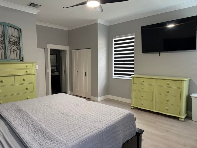 Building Photo - 3755 Spring Crest Ct