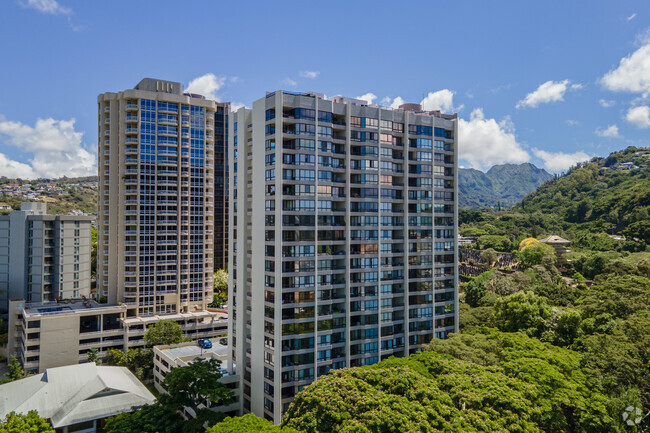 Building Photo - Nuuanu Brookside