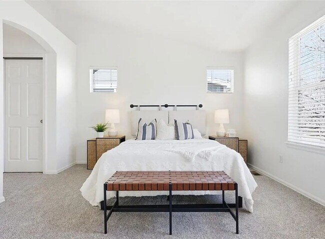 Building Photo - Available NOW! 4-Bedroom in one of Denver’s Hottest Neighborhoods!