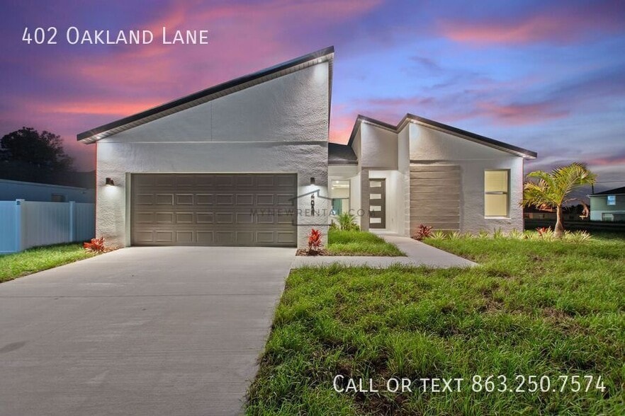 Building Photo - 402 Oakland Ln