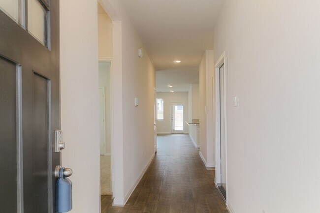 Building Photo - 182 Eagle Mountain Trl1