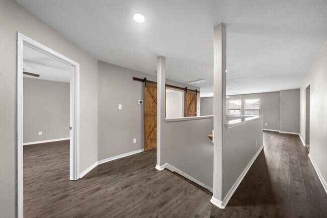 Building Photo - 14422 Leafy Tree Dr