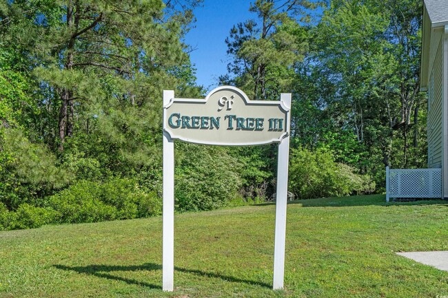 Building Photo - 1290 White Tree Ln