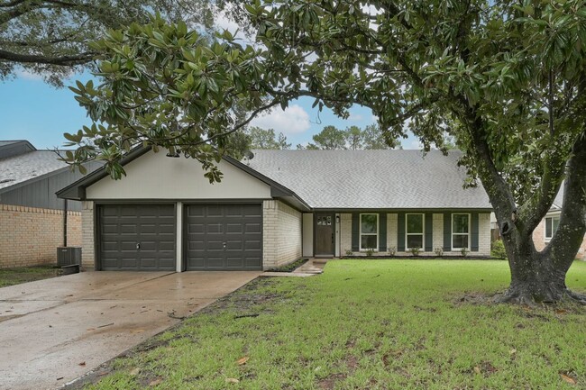 Primary Photo - 3526 Indian Forest Dr
