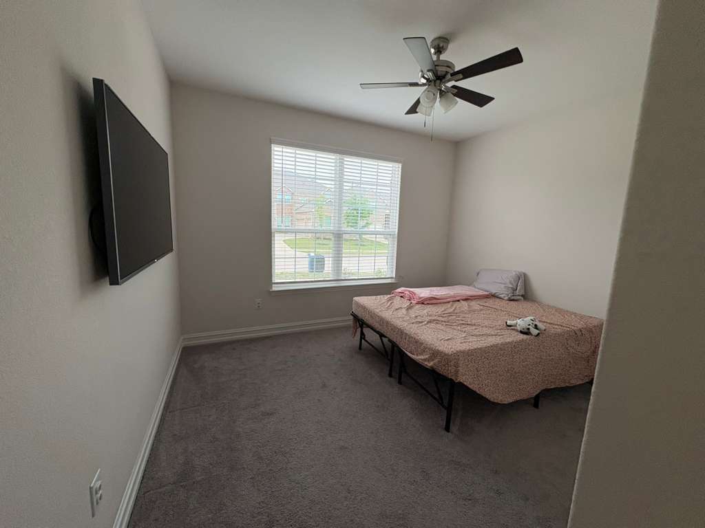 Building Photo - 609 Cattle Chute Ct