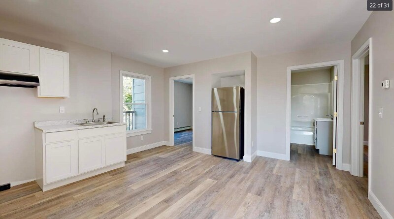 Building Photo - 48 Knox St