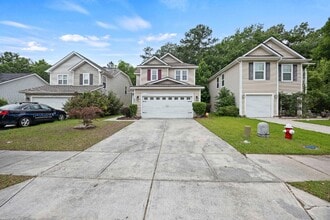 Building Photo - 8831 Kellum Dr