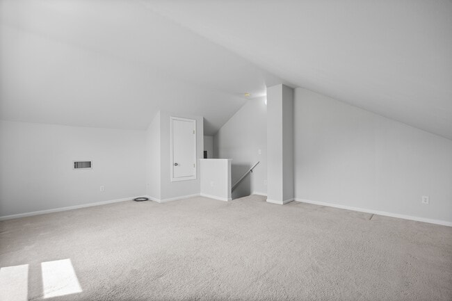 Building Photo - 4637 Chippendale Ct