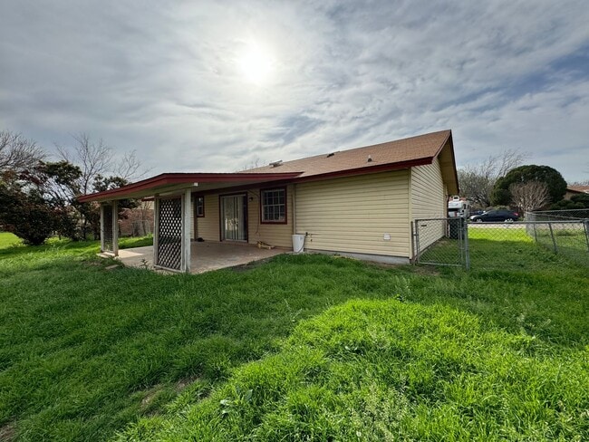 Building Photo - 3-Bedroom House for Rent in Killeen