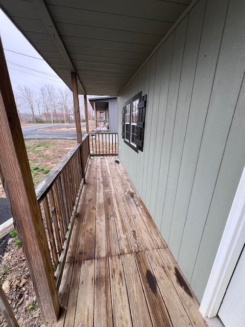 Building Photo - 113 Redbud Trl