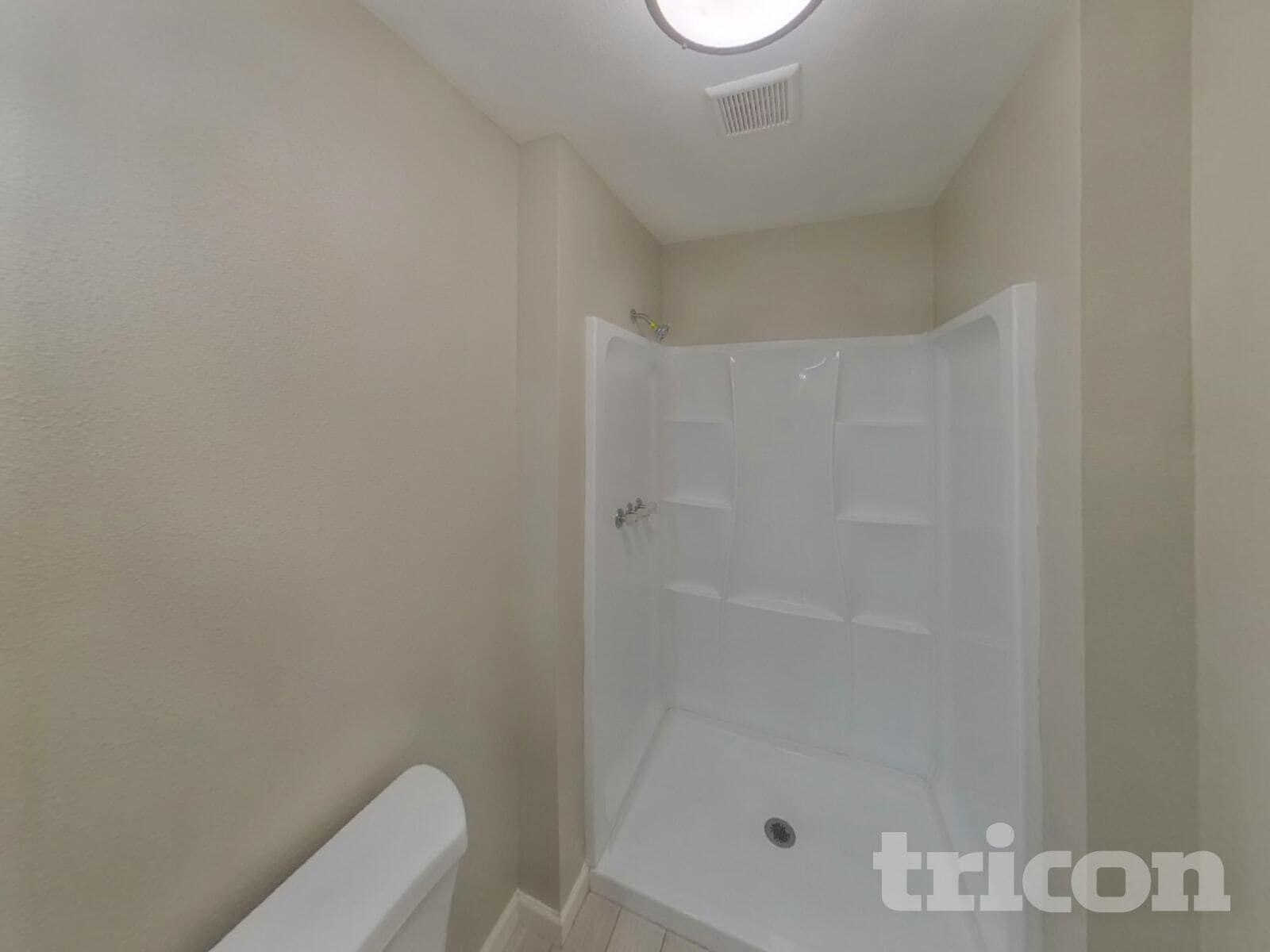 Building Photo - 8724 133rd St Ct E