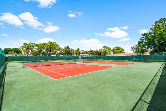 Building Photo - 5074 Privet Pl