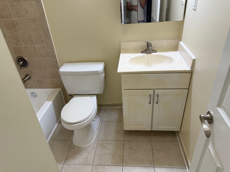 Building Photo - 6493 Frenchmens Dr
