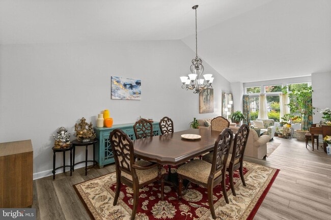 Building Photo - 6874 Caravan Ct