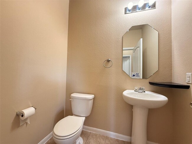 Building Photo - 11312 Bachman Dr