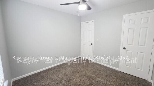 Building Photo - 5200 Olive St