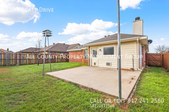 Building Photo - 4203 Agate Dr