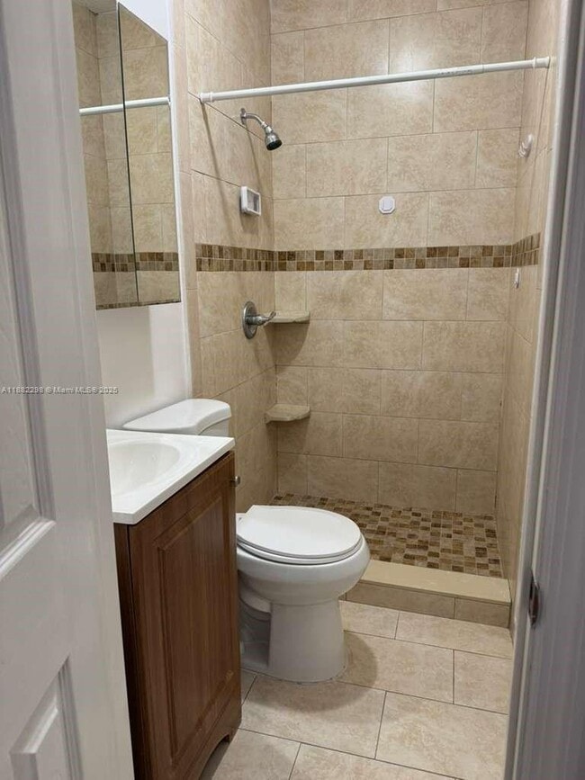 Building Photo - 14432 SW 92nd Terrace