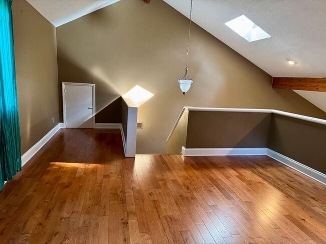 Building Photo - Classic Three Bedroom Home in Hilton Head ...