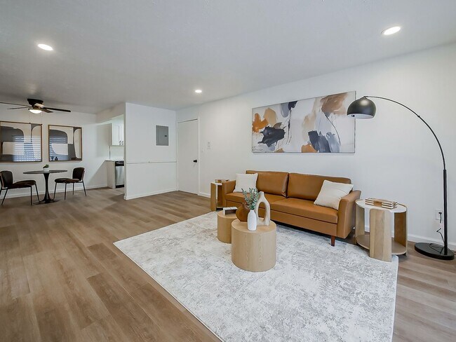 Building Photo - All New Luxury Living In Plymouth