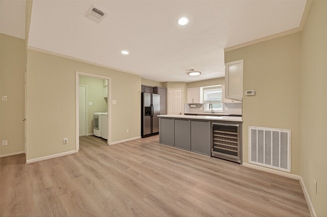 Building Photo - 4014 Sweet Gum Trail