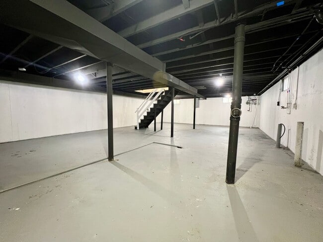 Building Photo - 1120 GILBERT AVENUE (REAR) | ROCK HILL 63119