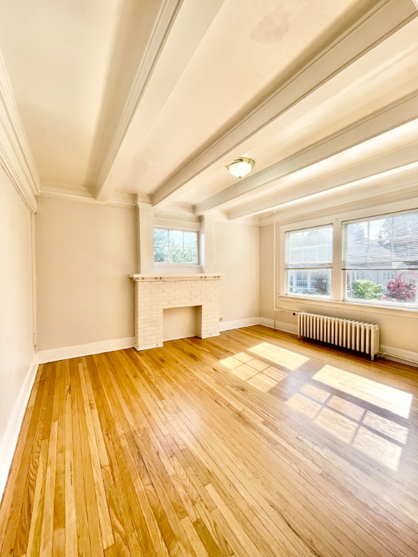 Building Photo - 901 N M St