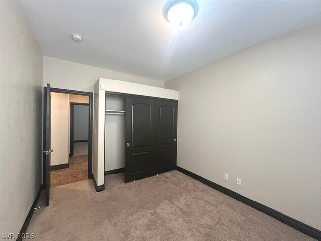 Building Photo - 1667 Tangerine Rose Dr