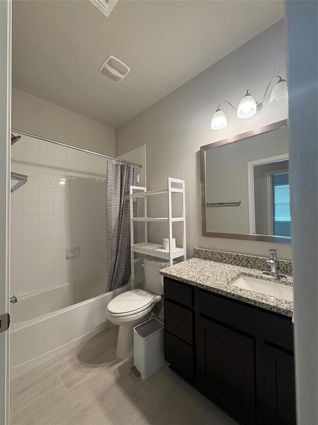 Building Photo - 9200 Margaret Jewel Ln