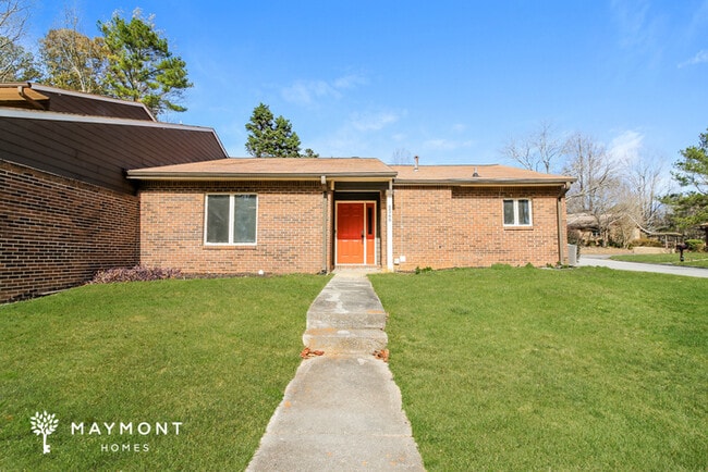 Building Photo - 5566 Circlestone Ln