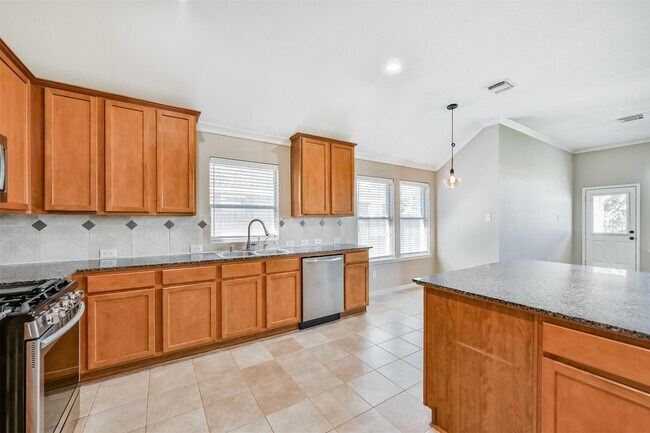Building Photo - 13719 Rolling River Ln