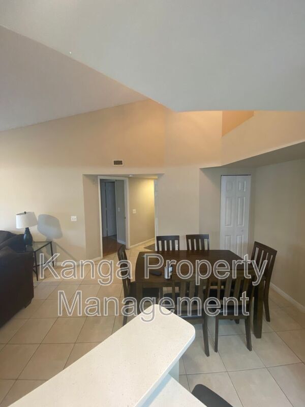 Building Photo - 4159 N Haverhill Rd