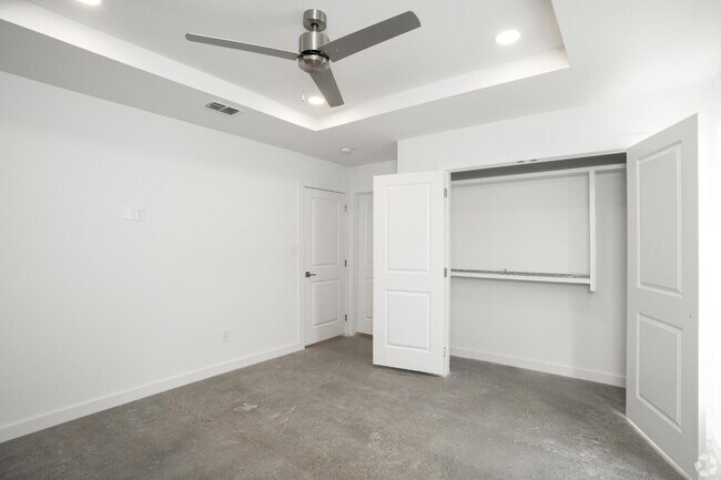 Building Photo - 4000 Jaxson Ln