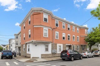 Building Photo - 170 Almy St