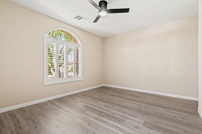 Building Photo - 1267 Oro Ridge