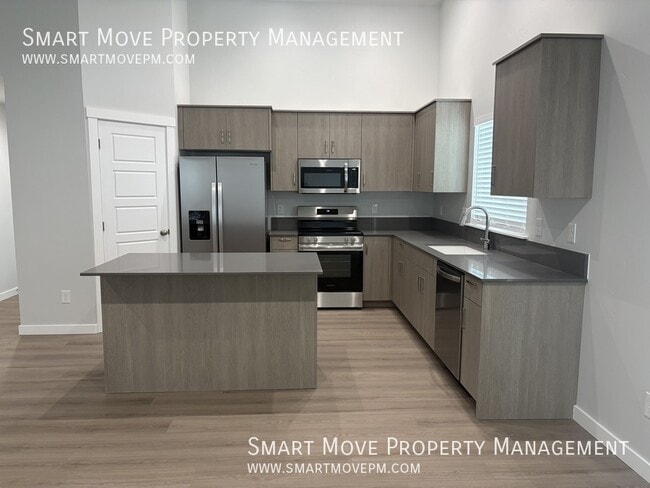 Building Photo - 3343 W Morere Dr