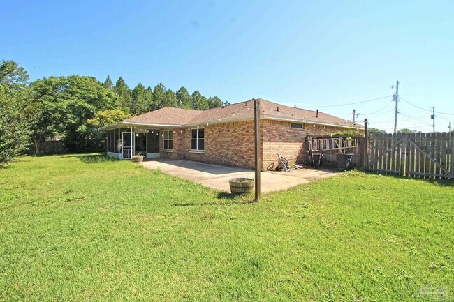 Building Photo - 10609 Creek Ridge Dr
