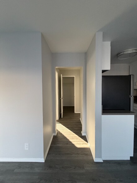 Building Photo - 5720-5730 Yolanda Ave