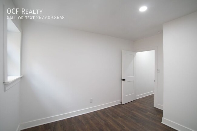 Building Photo - 1413 Lombard St