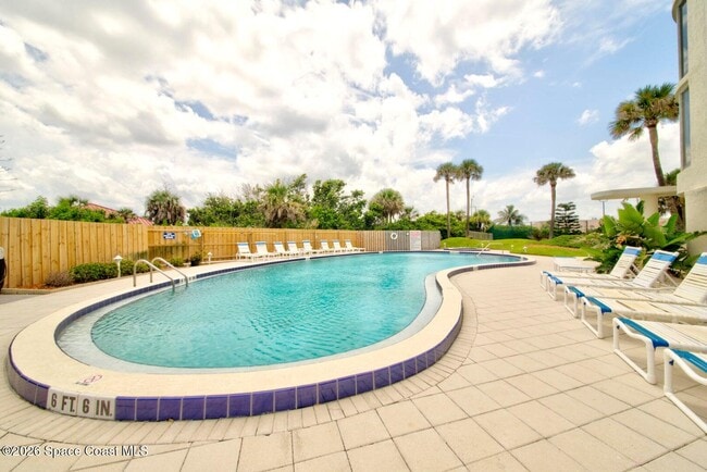 Building Photo - 2225 Jimmy Buffett Mem Hwy