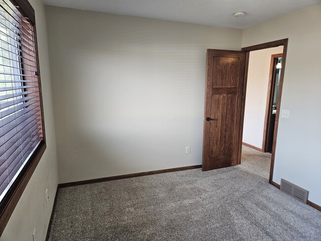 Building Photo - 5205 South Culbert Avenue