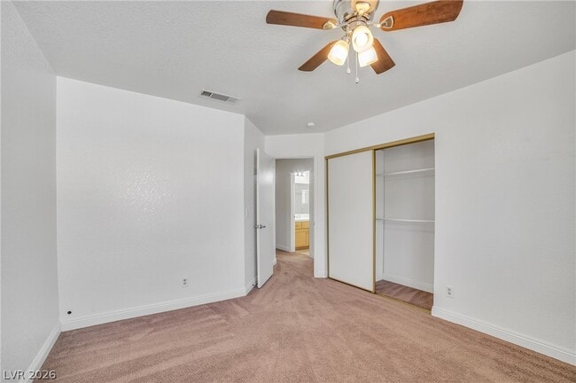 Building Photo - 2304 Chatfield Dr